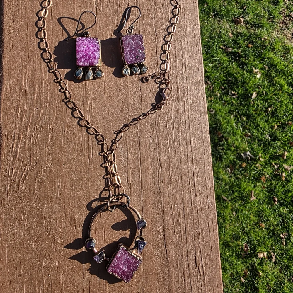 Beautiful Multi-Color Druzy Pendant & Earring Set in Copper